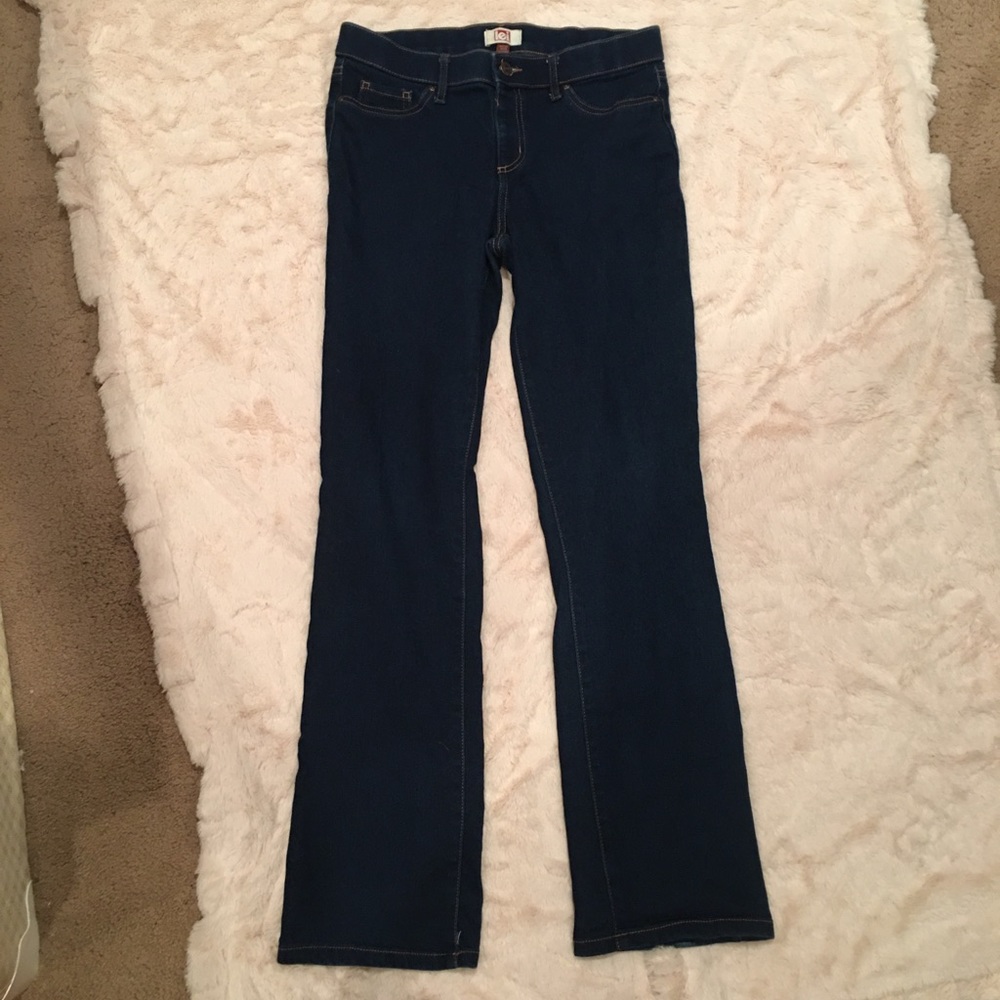 Dark wash jeggings